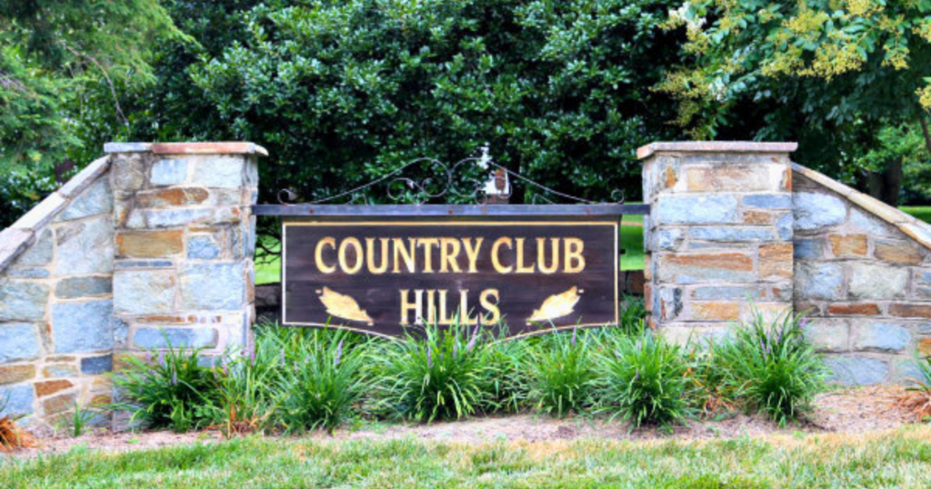 Country Club Hills: Arlington's Best-Kept Luxury Neighborhood